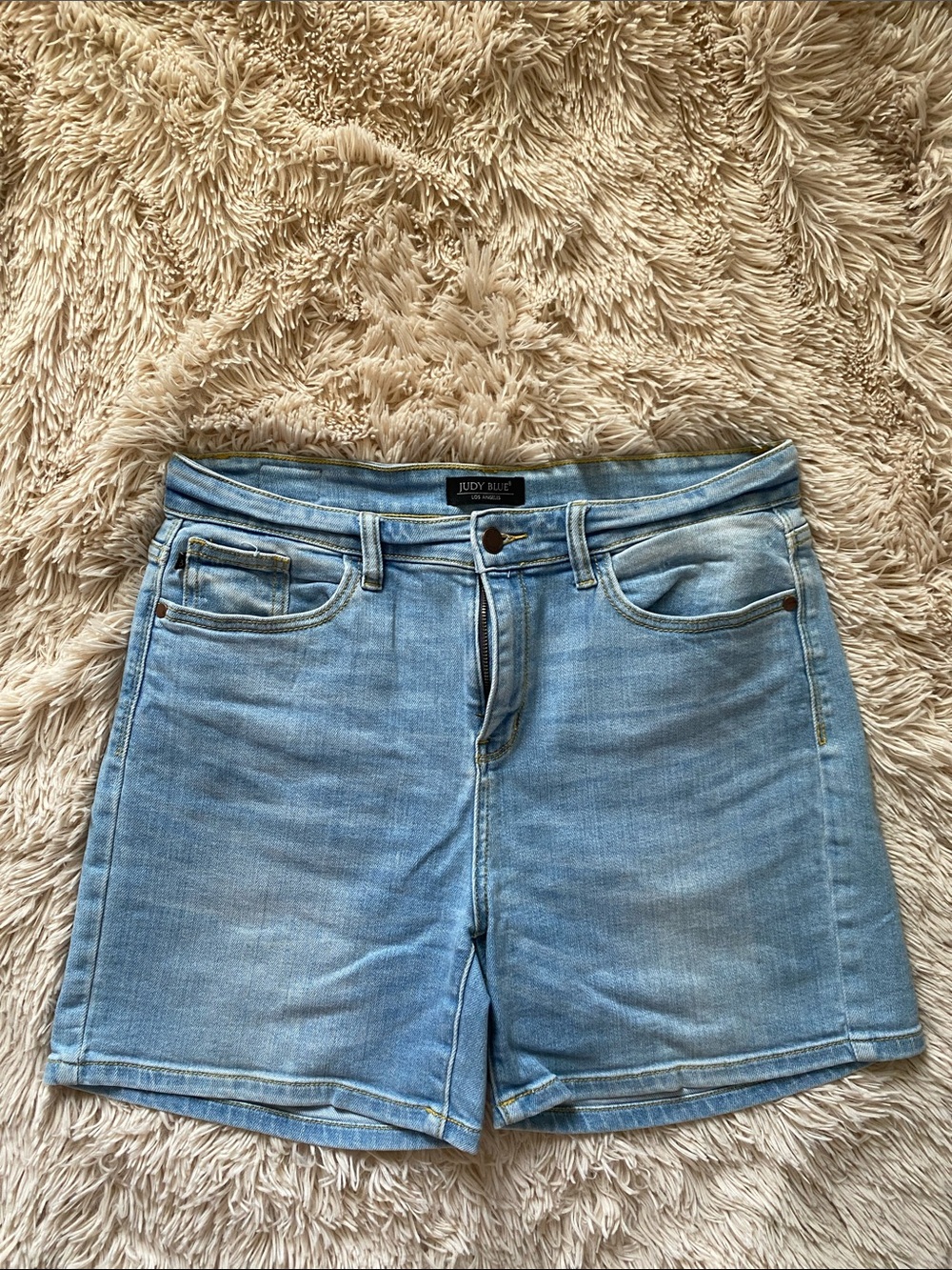 🍓Judy Blue Shorts🍓